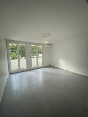 Location Appartement 3 pièces 60m² MARIGNANE 13700 - Photo 1