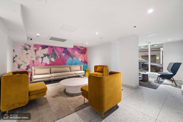 Furnished appartment for rent in the heart of Downtown Montreal - Photo 1