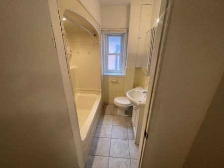 For Lease - 519 Lyon Street Unit# 2, Ottawa Centre, Ontario - Photo 2