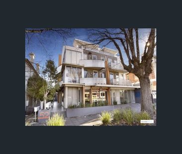 Beachside Living in the Heart of St Kilda I Available Now - Photo 3