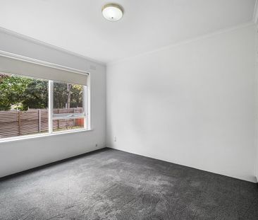 1/54 Liddiard Street, Hawthorn - Photo 4