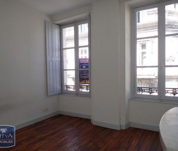 Location Appartement 2 pièces 39m² CHATEAUROUX 36000 - Photo 4