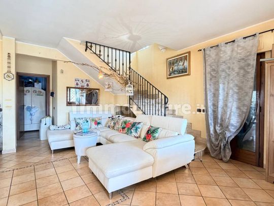 Villa unifamiliare via delle Camelie, Lido dei Pini, Anzio - Photo 1