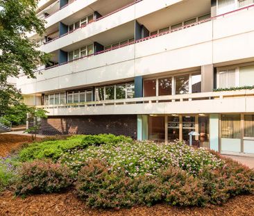 Wohnen mitten in der Stadt von Mülheim zzgl. Stellplatz, 1 Nettokal... - Photo 1