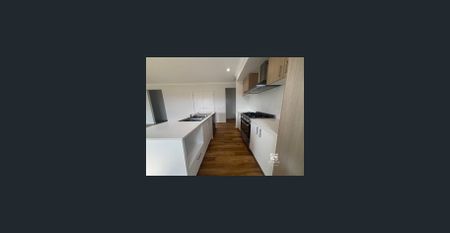 MODERN FAMILY LIVING! - Photo 3