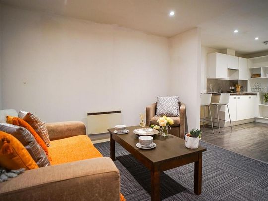 Studio to rent - Photo 1