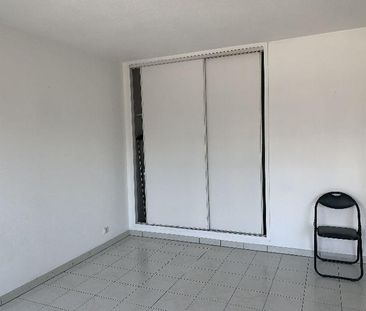 Location appartement Marseille 8ème (13008) - Photo 1