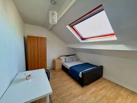 5 bedroom house share to rent - Photo 5