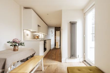 1 Bed Flat, Dunlace Road, E5 - Photo 3