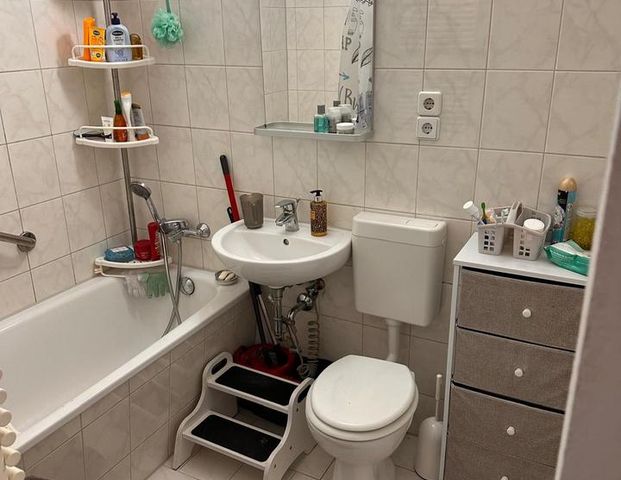 Möblierte 3-Zimmer-Wohnung 1400€ warm miete - Foto 1