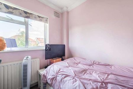 Hall Road, Isleworth, TW7 - Photo 4