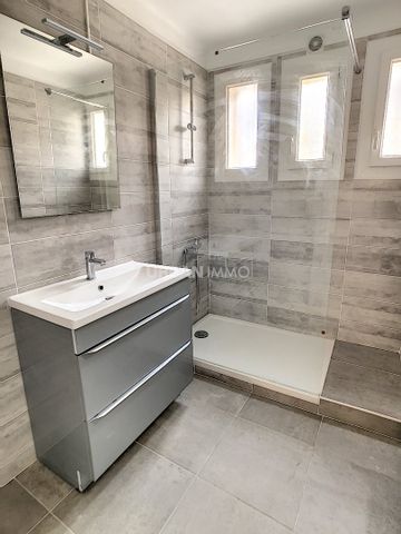 Location Appartement 4 pièces 91m² MONTPELLIER 34000 - Photo 3