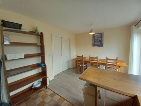 3 bedroom semi-detached house to rent - Photo 4