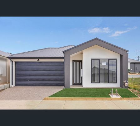 1 Pythais Way, Charlemont, Vic 3217 - Photo 1