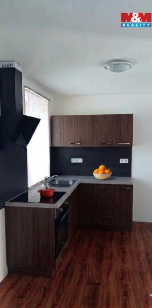 Pronájem bytu 2+1 ve Varnsdorfu, ul. Moravská - Photo 1