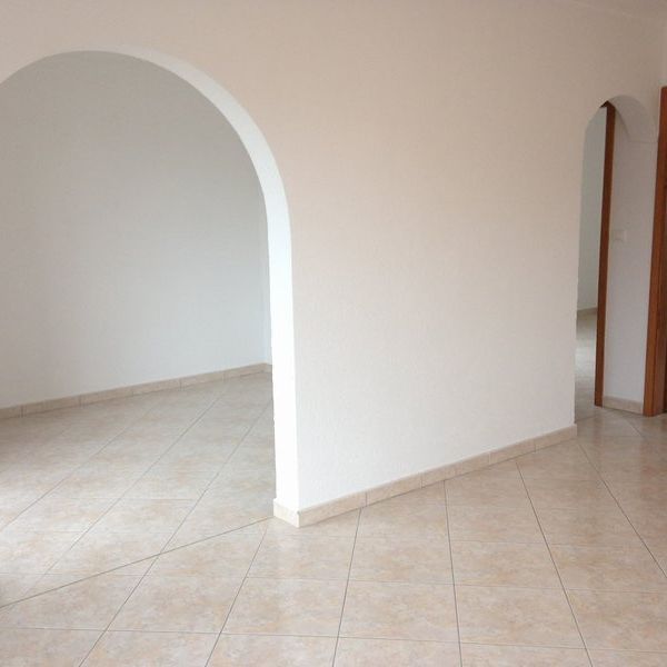 Location Appartement 4 pièces 68m² SARREGUEMINES 57200 - Photo 1