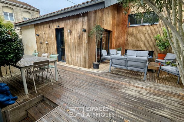 Maison style échoppe avec extérieur, dépendance et garage - Photo 1