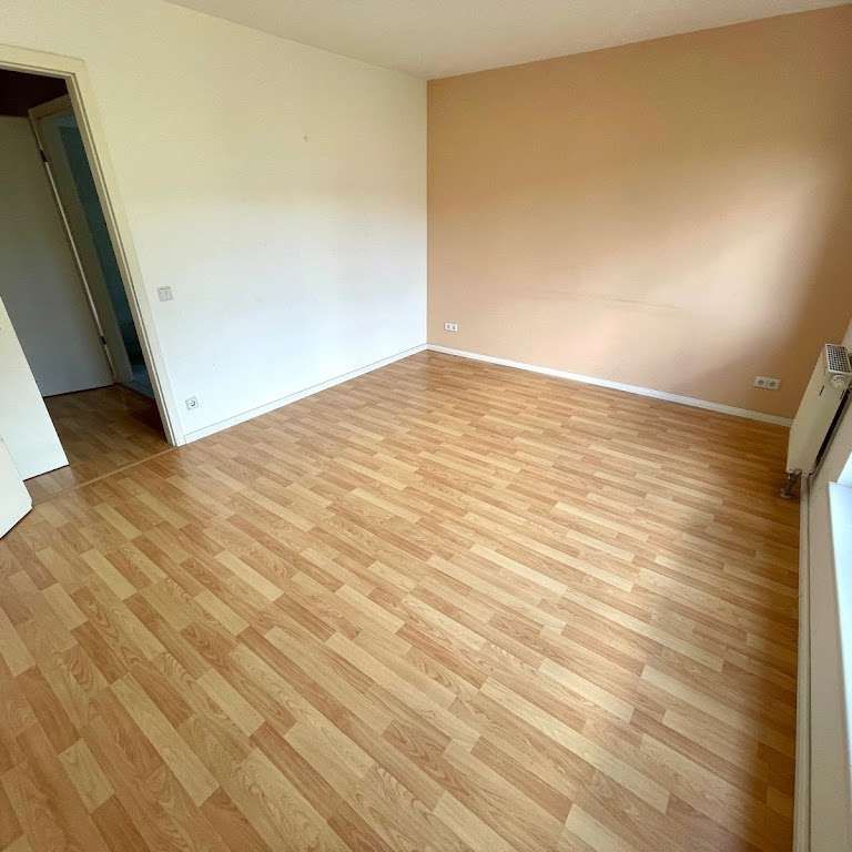 WBS mit besonderem Wohnbedarf - 2 Zimmer Wohnung mit Loggia! - Foto 1