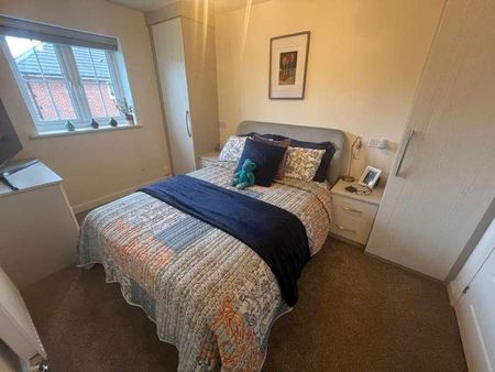 Parkinson Lane, Preston, PR4 - Photo 5
