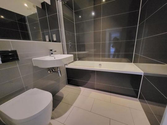 Apt 1.01 :; Ice Plant - Photo 1