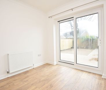 Meadow Croft, Harrogate, HG1 - Photo 2