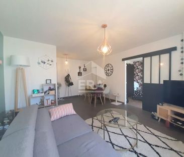 PAU CENTRE - T2 meublé de 46m² avec place de parking intérieure - Photo 4