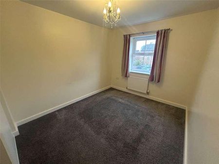 Pentland Drive, Greylees, Sleaford, Lincolnshire, NG34 - Photo 2