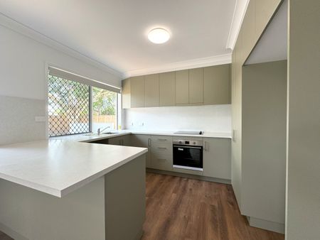 FRESHLY RENOVATED FAMILY HOME IN KIRWAN! - Photo 4