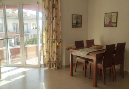 Apartment for rent in Benalmádena, 1.300 €/month - Photo 2