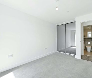 A brand new apartment - Photo 4