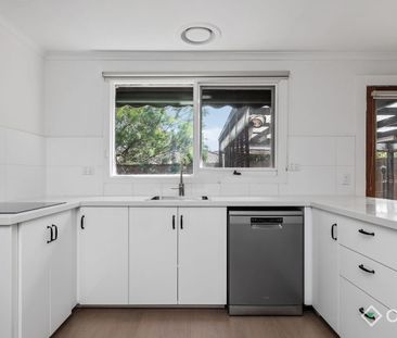 Beautifully Renovated Three Bedroom Charmer - Photo 2