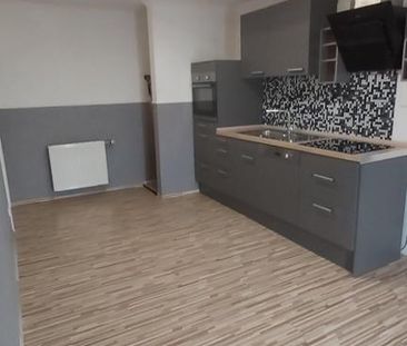 Schöne 2 Z. Whg zum 01.04.2026 oder früher zu vermieten - Photo 2