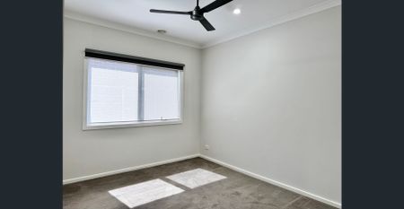 For Lease - Stylish Family Home with Space, Comfort & Convenience - Photo 3