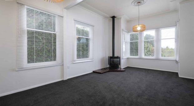 Popular In Roslyn - Photo 1