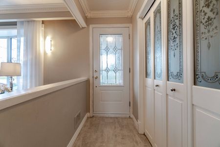 For Lease - 640 Netherton Crescent Unit# Upper, Mississauga, Ontario - Photo 4