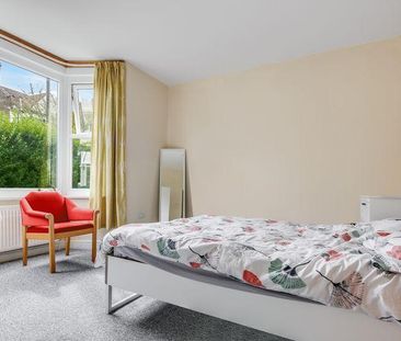 4 bedroom terraced house to rent - Photo 3