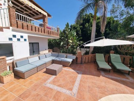 3 room luxury House for rent in Málaga, Spain - Photo 4