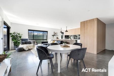 7 Yerradhang Street, Ngunnawal ACT 2913 - House For Rent | Domain - Photo 5
