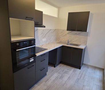 Location Appartement 3 pièces 63m² TROYES 10000 - Photo 6