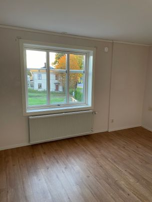 Skogsvägen, Mjölby - Photo 1