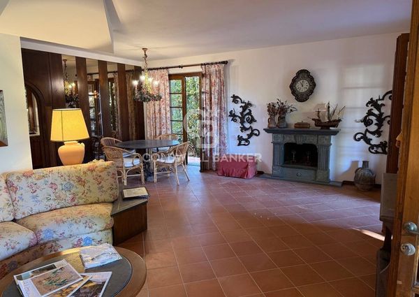 Via Giovanni Agnelli, 82, Forte dei Marmi, Tuscany 55042