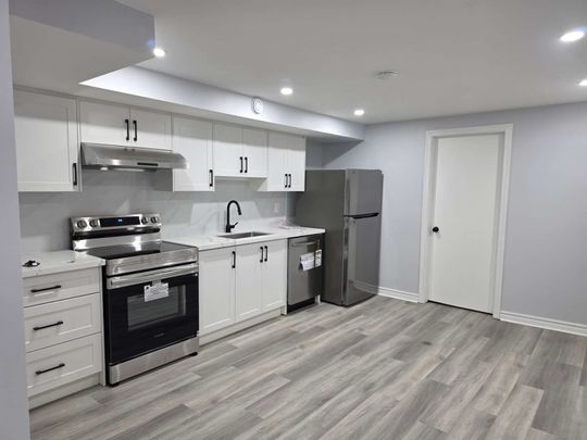 For Lease - 28 Landfair Crescent, Toronto, Ontario - Photo 1