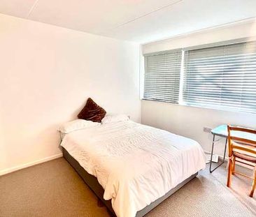 Chessington Road, Ewell, Epsom, KT17 - Photo 4