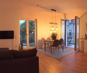 Helle 2-Zimmerwohnung Möbliert 13158 Berlin-Wilhelmsruh - Photo 2