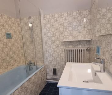 Location Appartement 3 pièces 71m² TOURS 37000 - Photo 6