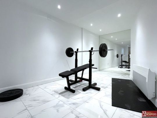 Appartement 4 pièces à - Photo 1