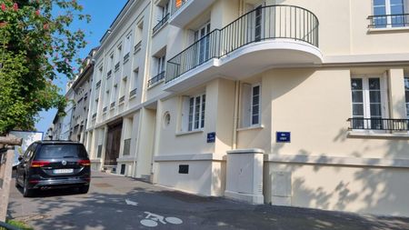 Location Appartement 3 pièces 67m² CAEN 14000 - Photo 4