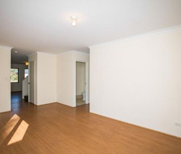3x2 Street Facing Townhouse! - Photo 6