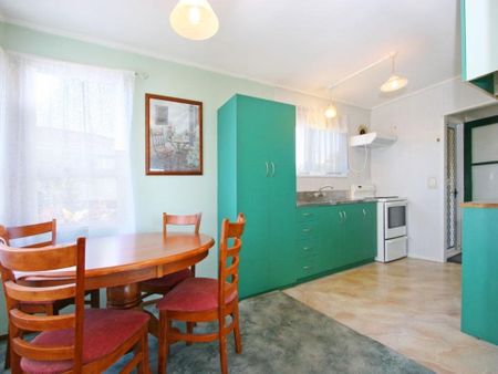 Great Family Home - Photo 5