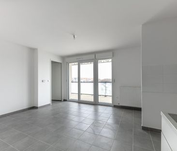 location Appartement T2 DE 42.55m² À BLAGNAC - Photo 1